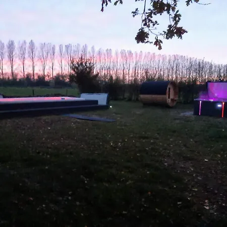 Holiday home Vakantiehuis Met Verwarmd Prive Zwembad, Jacuzzi En Sauna *